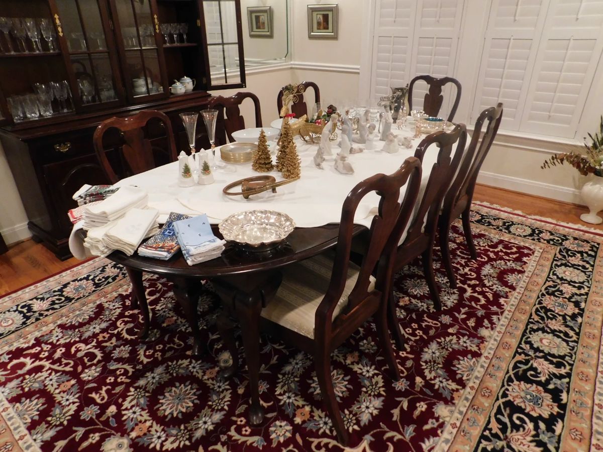 Fredericksburg Stone Ridge Estate Sale starts on 12/2/2023