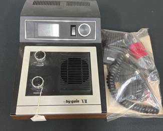 Hy-gain CB Radio
