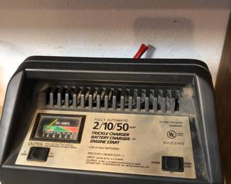 Battery Charger 
