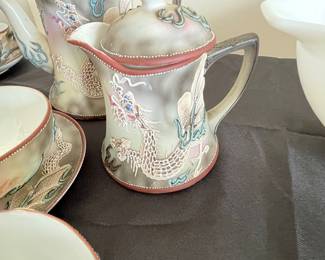Antique dragonware Japan tea set
Closer look