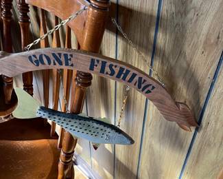 Gone fishing sign