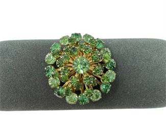 Lot 42   1 Bid(s)
Vintage Green Prong Set Rhinestone Brooch