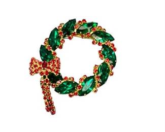 Lot 10   0 Bid(s)
Green and Red Rhinestone Wreath Brooch