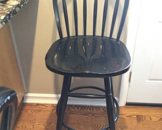 Barstool without cushion