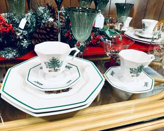 CHRISTMASTIME CHINA BY NIKKO