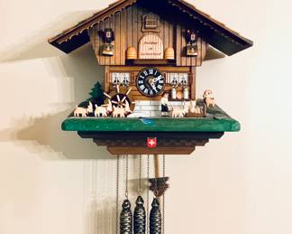 VINTAGE CUCKCOO CLOCK 