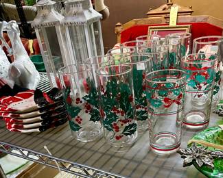 Christmas Glassware/Decor
