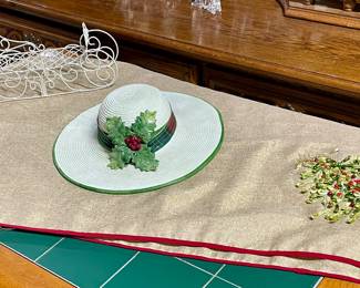 Table Runner, Large Ceramic Hat, Wire Sleigh