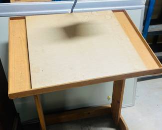 Drafting table 