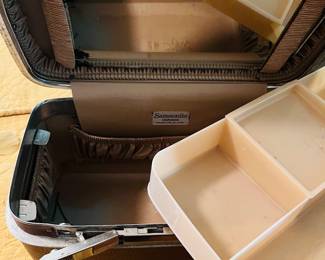 Vintage Samsonite travel bag