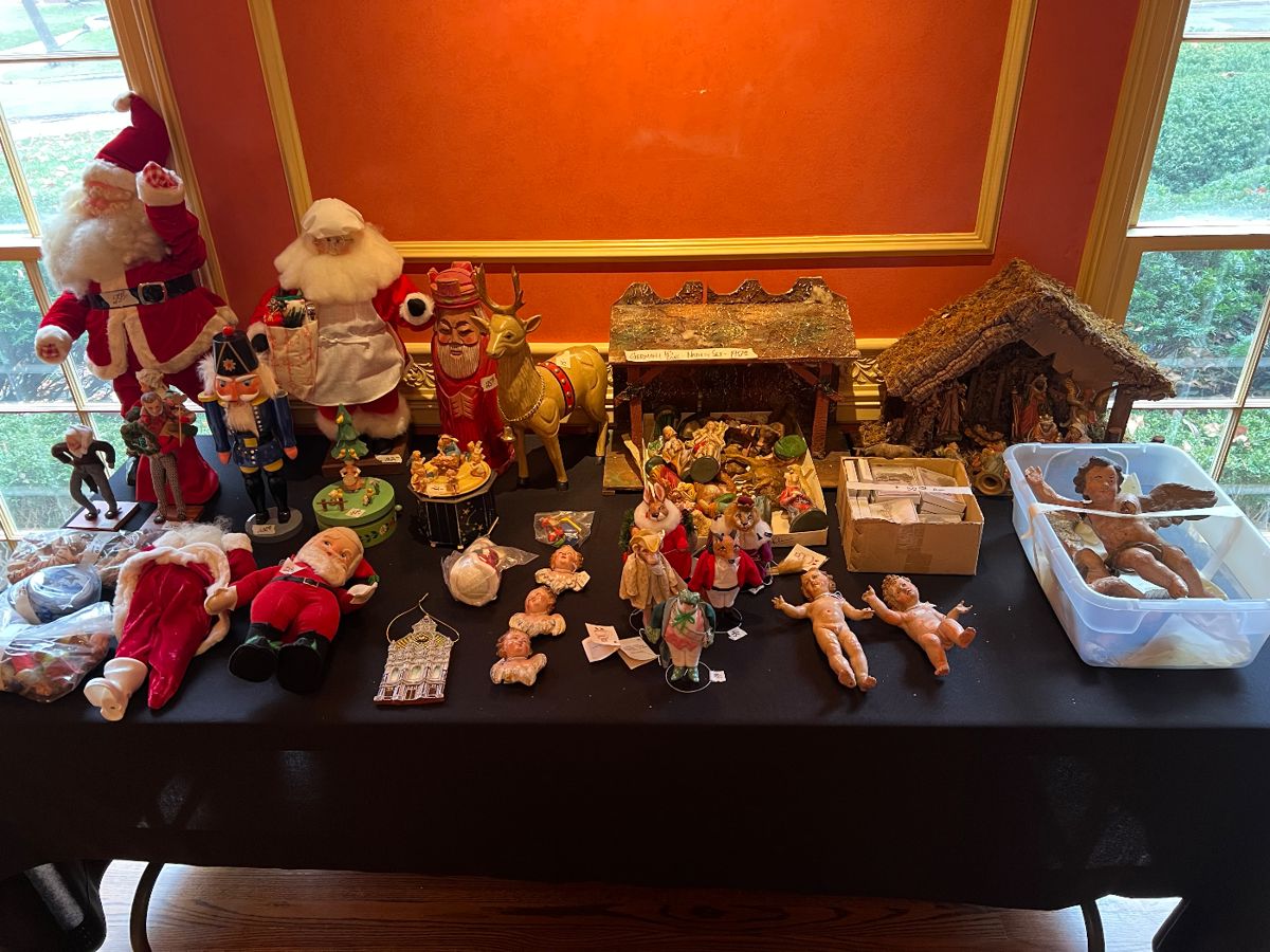 Part 2 Vintage Ward Parkway Sale Pence... starts on 12/28/2023