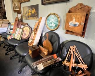 More office chairs, easels & art