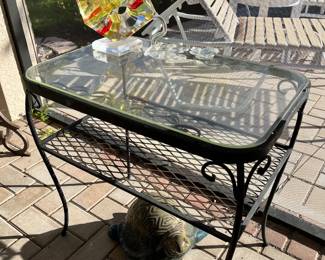 Vintage Mid Century Modern Wrought Iron Patio End Table                                                                                                           Like It? Buy it Now