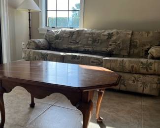 Queen Ann Style Solid Wood Coffee Table                                  Like It? Purchase Now 
