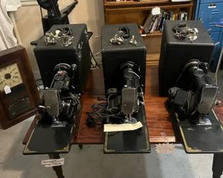 SINGER MID 1900s FEATHERWEIGHT SEWING MACHINES IN WORKING CONDITION