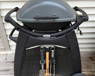Weber electric grill with cover....