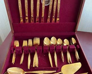 Gold plated flatware set