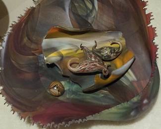 Plaza Art Fair Art Glass Sea Shell Bowl with stand