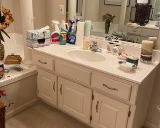 miscellaneous toiletry items 