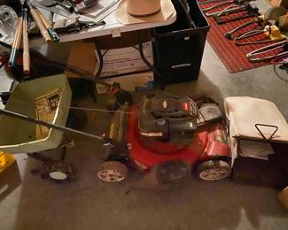 Toro self propelled push mower with bag