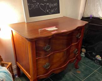 We love this small elegant side piece! Price has been lowered…You need this!