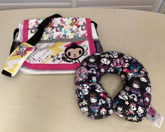 CCS090 Tokidoki Travel Neck Pillow & Messenger Book Bag