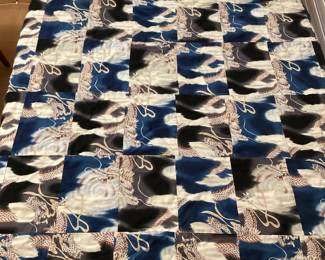 CCS042 Asian Dragon Patchwork Quilt Blanket