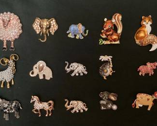 CCS206 Fifteen Animal Costume Jewelry Brooches