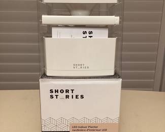 CCS085 LED Indoor Planter New