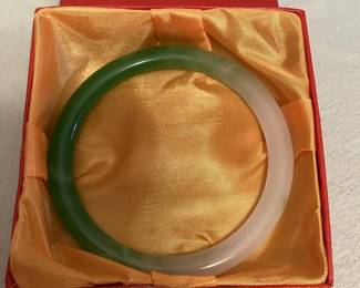 CCS001 Green & White Jade Bangle Bracelet New