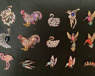 CCS207 Fifteen Bird Costume Jewelry Brooches