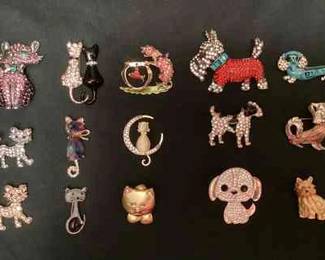 CCS204 Fifteen Cat & Dog Costume Jewelry Brooches