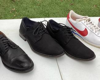CCS106 Three Pairs Of Men’s Shoes Size 9.5