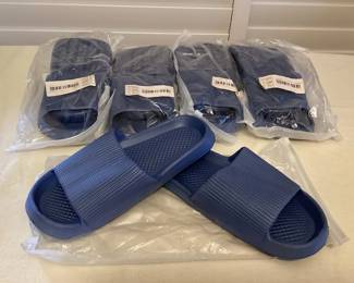 CCS037 Five Pairs Of Blue Slides Women’s Size 7-8? New