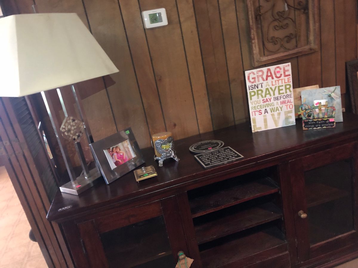 Sunny Estate Sales in Wharton, TX starts on 11/30/2023