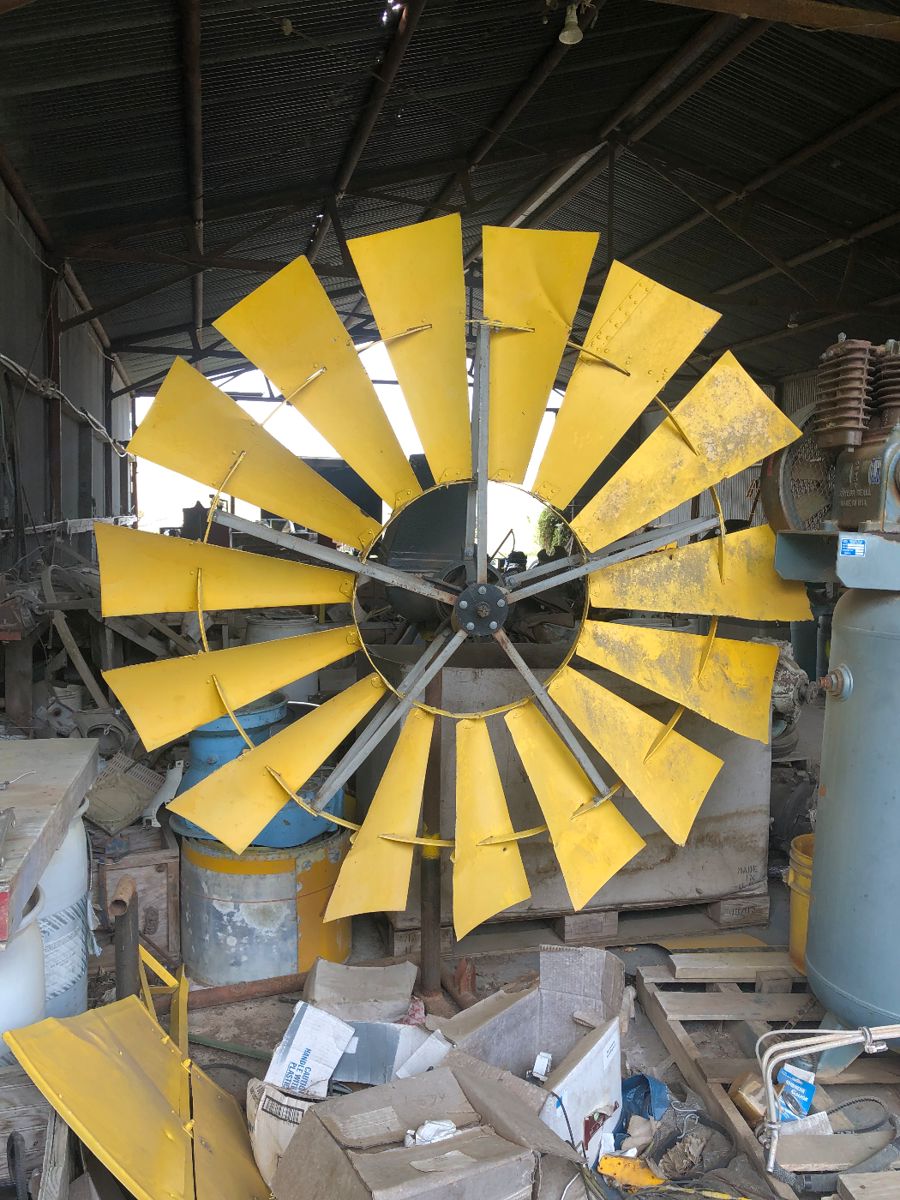 Sunny Estate Sales in Wharton, TX starts on 11/30/2023