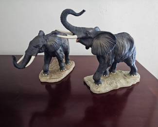 Decorative elephants - Trunks UP