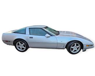 Passenger side view of Vette