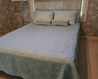 Queen Size Wicker off white headboard has matching nightstands