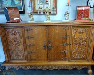 Vintage large French Buffet