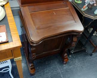 Davenport desk. Really nice drawers on both sides. Super cute piece that you don't see every day