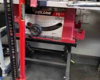 Skill saw collapsible. table saw. withstand