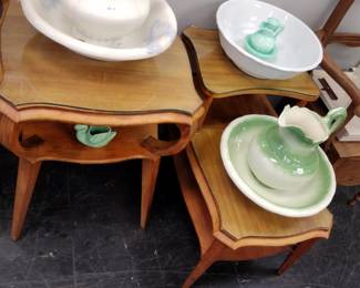 End tables. pitcher and bowls