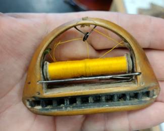 Vintage loom parts/ shuttles