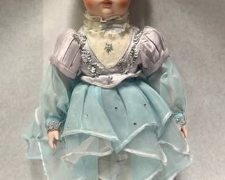 SEYMOUR MANN "ICE PRINCESS" DOLL