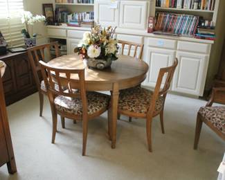 DINING SET