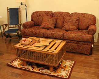CHICKEN COOP COFFEE TABLE