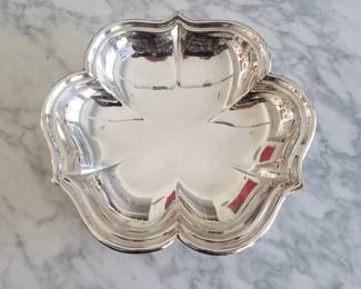 Mid Century Reed & Barton Silverplate Center Bowl