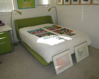 Retro-Style Full Size Bed by Ligne Roset