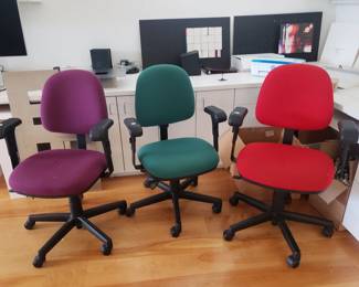 Colored Desk Chairs